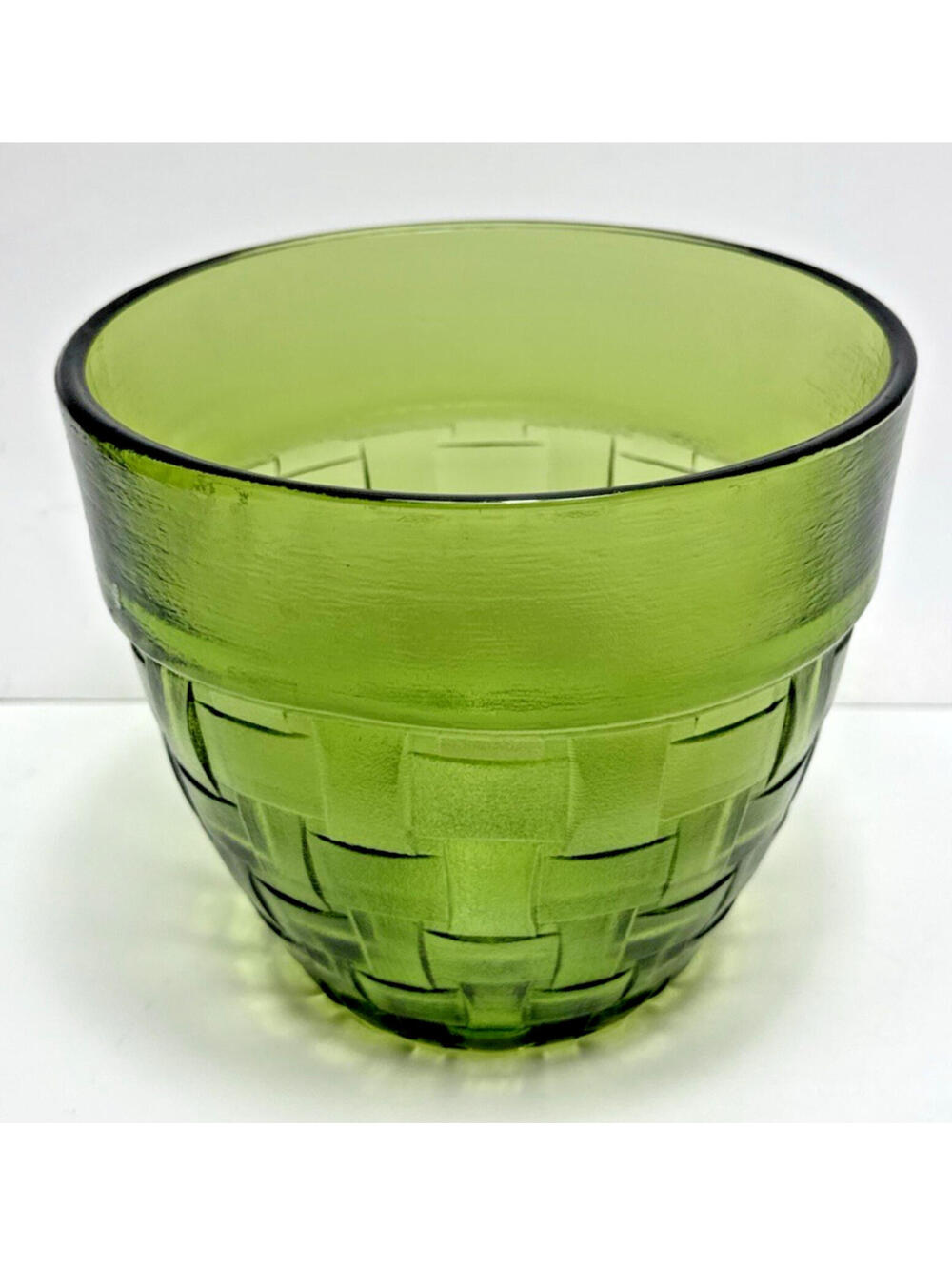 Vtg Anchor Hocking Avocado Green Glass Basket Weave Planter Vase Ice Bucket